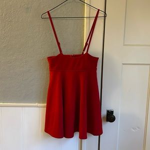 LEDIN E - size M - red overall skirt